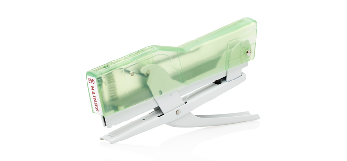 CUCITRICE ZENITH FUN 590 A PINZA COLORE VERDE